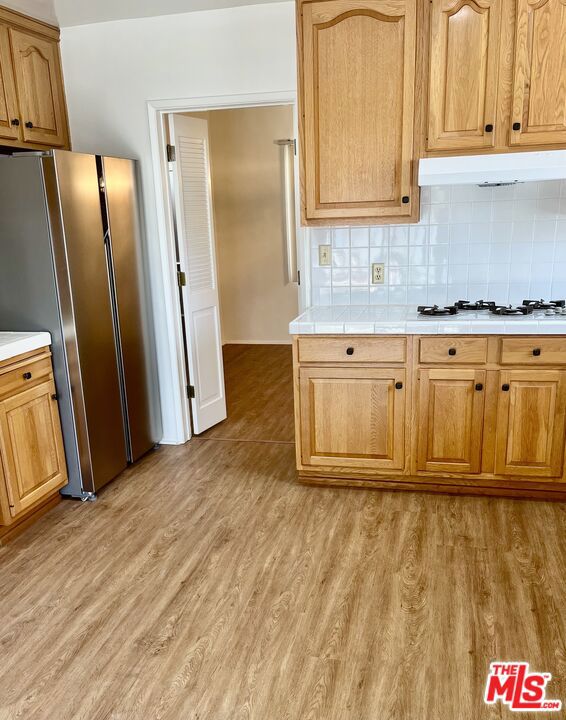 3331 Inglewood Boulevard, Los Angeles CA: https://media.crmls.org/mediaz/5a37d077-e3e2-4aa7-be9e-ec1544fbb803.jpg