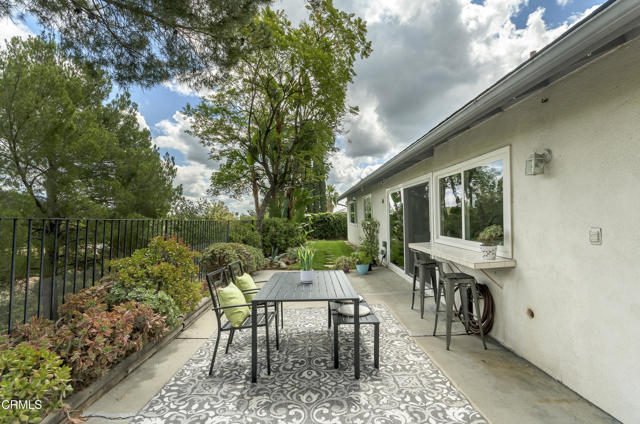 Image 17 of 23 For 9416 True Knoll Drive