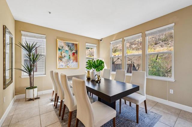 58 Pointe View Place, South San Francisco CA: https://media.crmls.org/mediaz/5a387ecb-dfda-4264-b2a9-be966f47a4b6.jpg