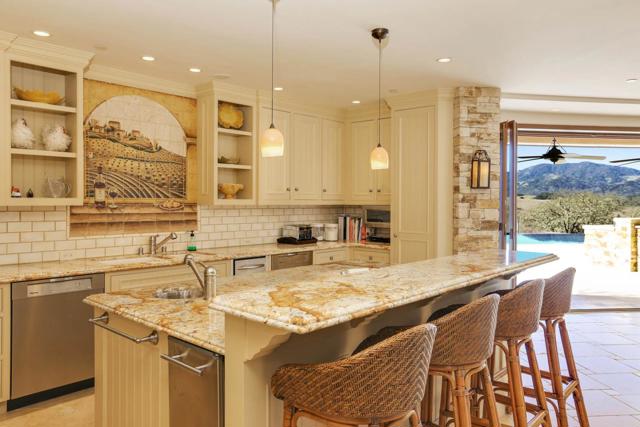 16 Vasquez Trail, Carmel CA: https://media.crmls.org/mediaz/5a3967cd-bcdb-4a71-8b8b-4a73004b3be0.jpg