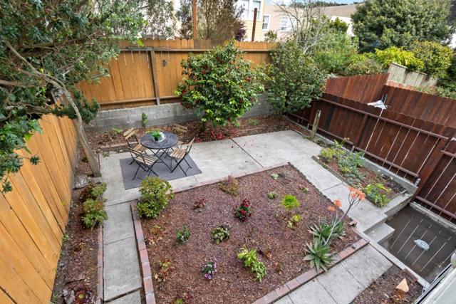818 30th Avenue, San Francisco CA: https://media.crmls.org/mediaz/5a399090-b653-48fa-907e-b8ee7e832291.jpg