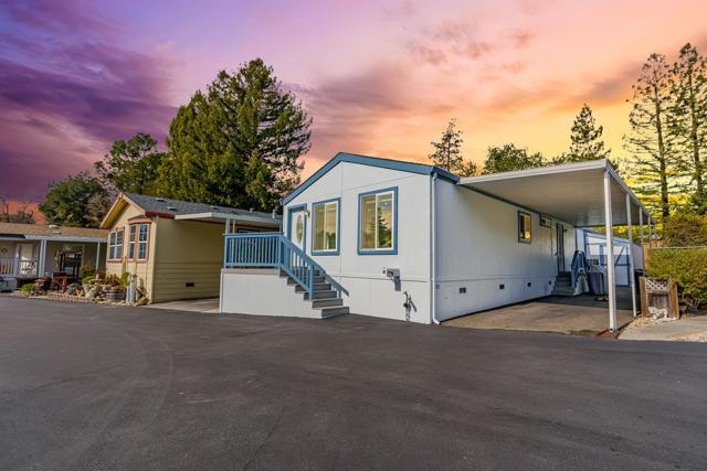6011 Scotts Valley Drive, Scotts Valley CA: https://media.crmls.org/mediaz/5a39f9b8-2ac0-4926-ada9-49921dba4d7f.jpg