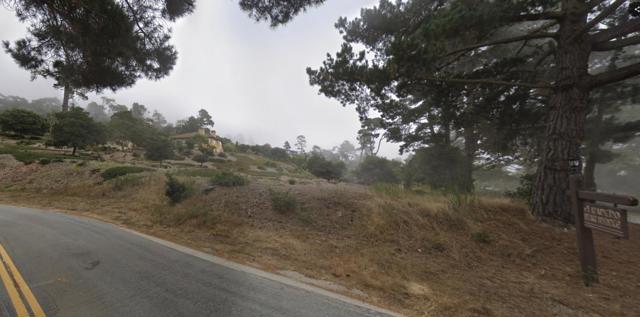 3600 Via Mar Monte, Carmel CA: https://media.crmls.org/mediaz/5a3b1951-8d18-49f4-93f0-7a2ff00d165f.jpg