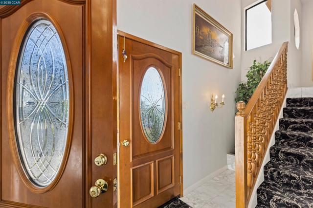 716 Gelston Pl, El Cerrito CA: https://media.crmls.org/mediaz/5a3b7b81-8784-45e6-895b-51d30b2a4142.jpg