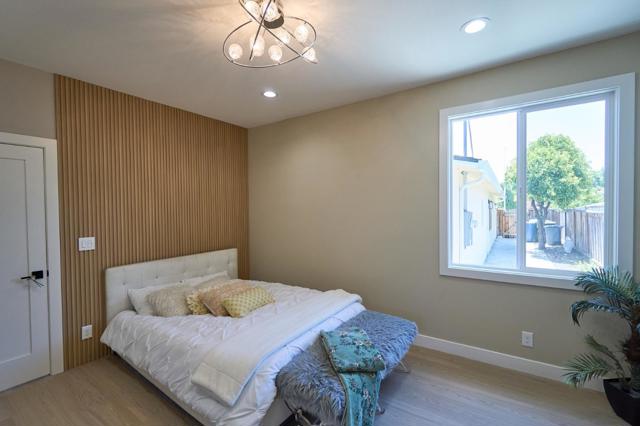 470 Holly Way, Milpitas CA: https://media.crmls.org/mediaz/5a3c525d-4492-4eee-a0b8-a58c04eff2e6.jpg