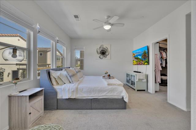 1132 Cherry Tree Lane, Vista CA: https://media.crmls.org/mediaz/5a3db83d-571b-47c9-8d5e-b8a4bb42af82.jpg