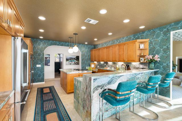 73840 Grapevine Street, Palm Desert CA: https://media.crmls.org/mediaz/5a3fe1bd-83e1-4639-9cae-adf6e9a65a75.jpg