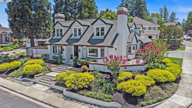 3868 Orion Ct, Pleasanton CA: https://media.crmls.org/mediaz/5a4110e0-6b1d-4373-b7f1-51580afb5d12.jpg