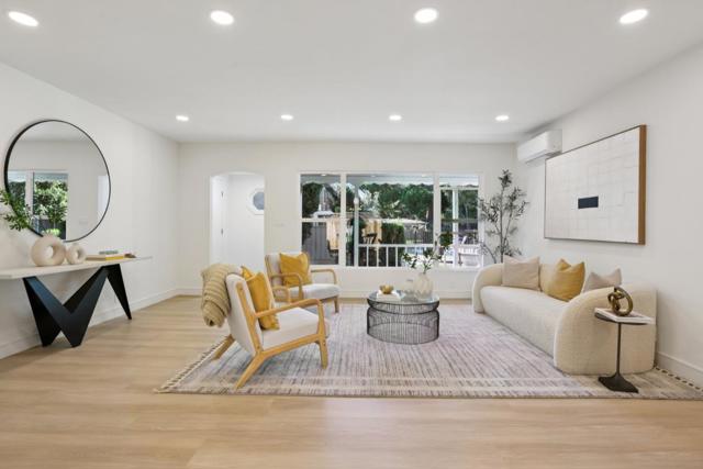 453 N Rengstorff Avenue, Mountain View CA: https://media.crmls.org/mediaz/5a418013-d7cb-4212-a4aa-84291ae18e1c.jpg