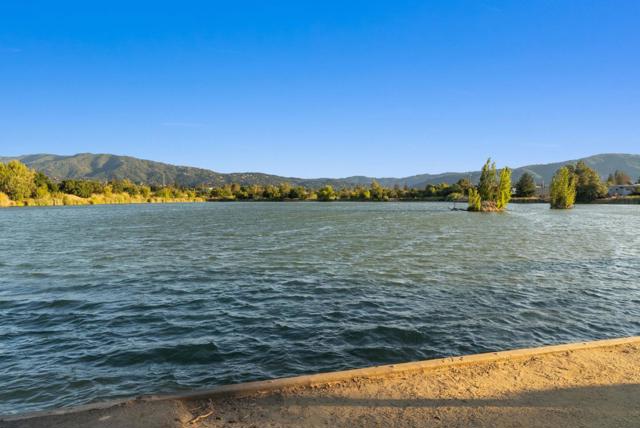 3719 Century Drive, Campbell CA: https://media.crmls.org/mediaz/5a41af72-4598-4cb8-9633-d2e673366c16.jpg
