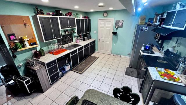 416 Cortez Drive, Petaluma CA: https://media.crmls.org/mediaz/5a4254c1-263f-4b70-ad16-79b54901dd3f.jpg