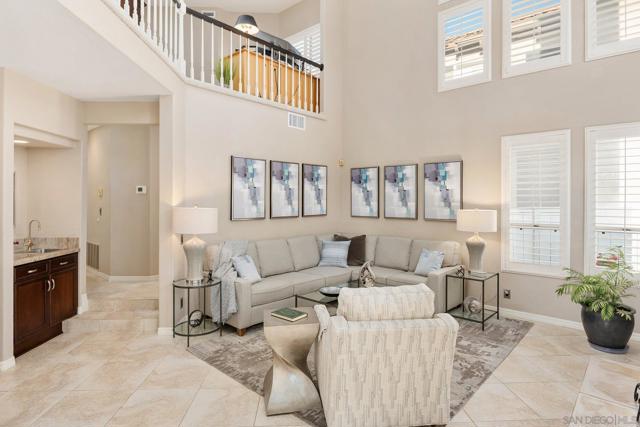 18027 Chieftain Ct, San Diego CA: https://media.crmls.org/mediaz/5a42e4d8-6b20-422c-af23-4eff85846fc5.jpg