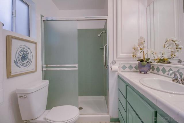 3886 Santa Cruz, San Diego CA: https://media.crmls.org/mediaz/5a43fb2f-3449-4a3e-84a0-da1675a51cd5.jpg