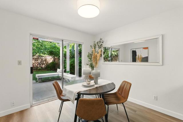 821 Whitehall Lane, Redwood City CA: https://media.crmls.org/mediaz/5a44b462-4c64-47c4-997a-66dbdc0c4e54.jpg