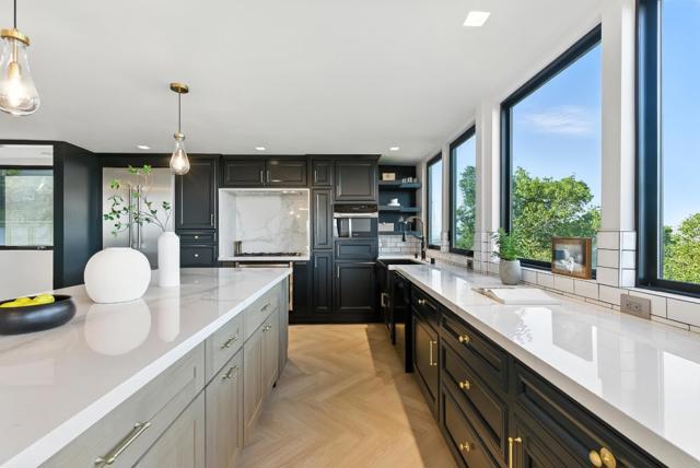 490 Shelford Avenue, San Carlos CA: https://media.crmls.org/mediaz/5a45016e-f884-45d9-b0da-4c1ccb69a542.jpg