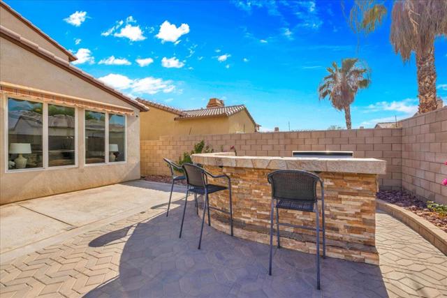Image 33 of 48 For 84186 Canzone Drive