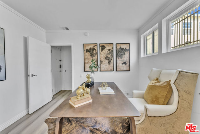 1825 Thayer Avenue, Los Angeles, California 90025, 4 Bedrooms Bedrooms, ,3 BathroomsBathrooms,Condominium,For Sale,Thayer,24422883