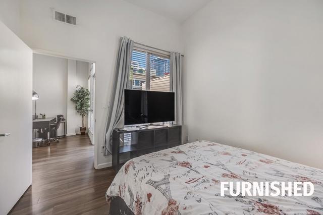 777 6Th Avenue, San Diego CA: https://media.crmls.org/mediaz/5a482148-d17f-4777-9881-3b30b3fc3ce0.jpg