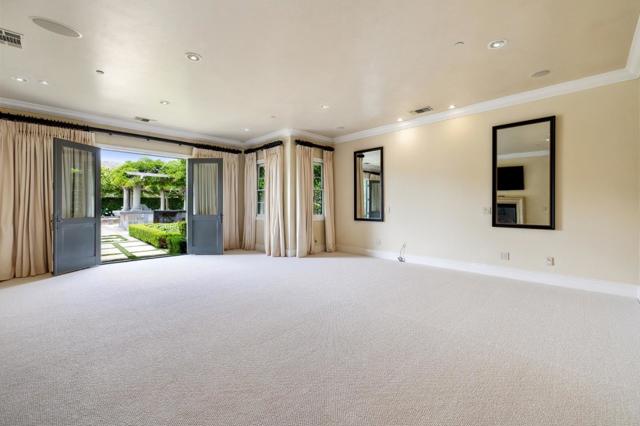 1305 Lions Peak Lane, San Martin CA: https://media.crmls.org/mediaz/5a48913b-b35a-4212-a6d5-f03f84eb0854.jpg