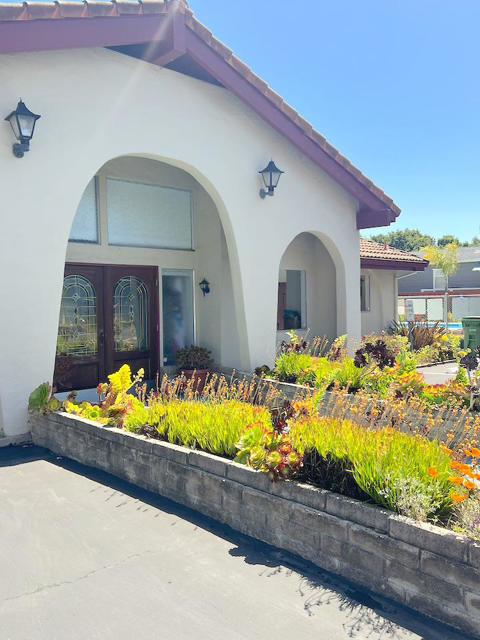 2655 Brommer Street, Santa Cruz CA: https://media.crmls.org/mediaz/5a4bf7a6-9fc3-4903-8404-61feda536c48.jpg