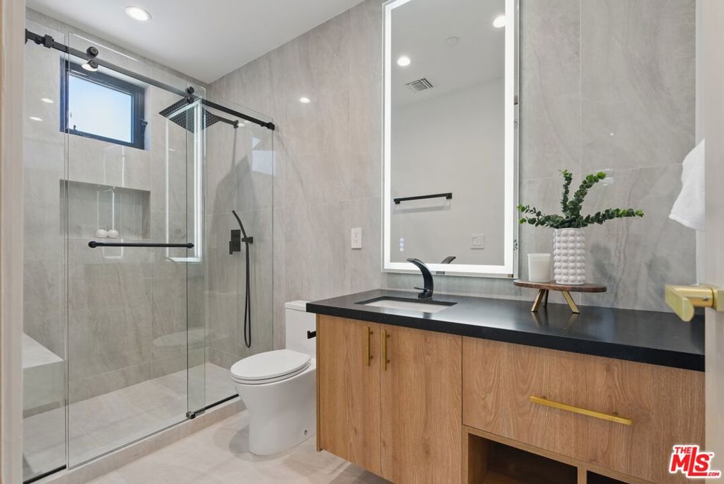 4906 Van Noord AvenueSherman Oaks image #49