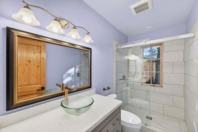 421 Eardley Avenue, Pacific Grove CA: https://media.crmls.org/mediaz/5a4c5426-0d21-43d5-9dea-24c7756c87f5.jpg