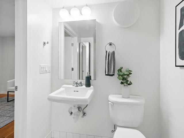 350 N 2nd Street, San Jose CA: https://media.crmls.org/mediaz/5a4cb63b-f463-41fe-8518-274cf76bff38.jpg