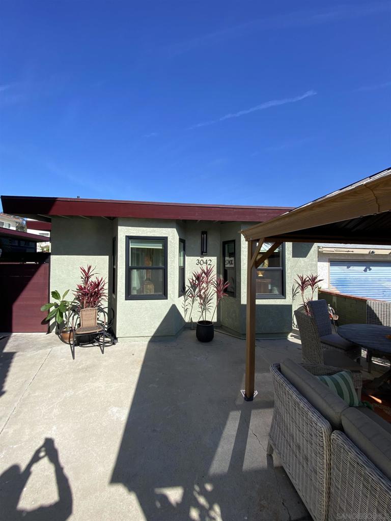 3042 Newell Dr - photo 3