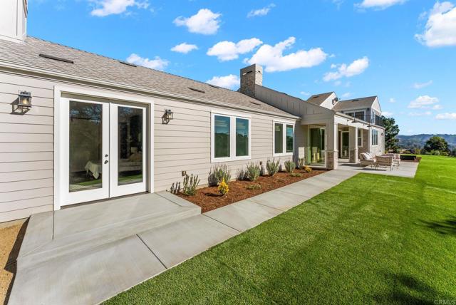 Detail Gallery Image 43 of 56 For 2747 via Del Robles, Fallbrook,  CA 92028 - 3 Beds | 3 Baths