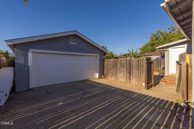 Detail Gallery Image 4 of 14 For 291 Larmier Ave, Oak View,  CA 93022 - 2 Beds | 1 Baths