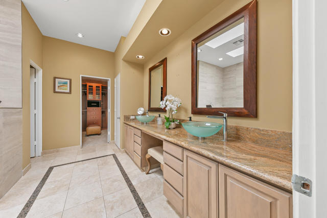 266 Eagle Dance Circle, Palm Desert, CA 92211