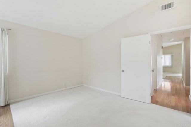 4065 Caminito Davila, San Diego CA: https://media.crmls.org/mediaz/5a50f8a9-6529-4960-8311-b82a82f202cd.jpg