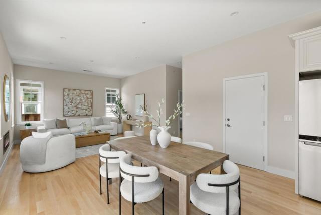 1325 Elam Avenue, Campbell CA: https://media.crmls.org/mediaz/5a511e58-7a22-437b-9526-eec269f38c90.jpg