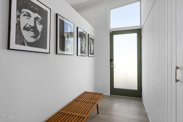 Detail Gallery Image 5 of 41 For 795 E Racquet Club Rd, Palm Springs,  CA 92262 - 3 Beds | 2 Baths