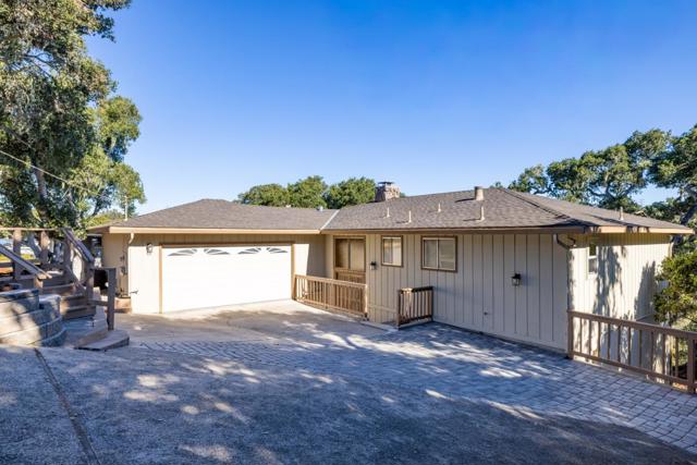 25 Los Encinos Drive, Del Rey Oaks CA: https://media.crmls.org/mediaz/5a52b741-6605-48f9-a6f0-5a45e95ecc8e.jpg