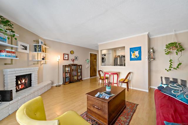 2950 Broadway, San Diego CA: https://media.crmls.org/mediaz/5a52c221-b8c6-4268-ba0c-0d19a6d893c7.jpg