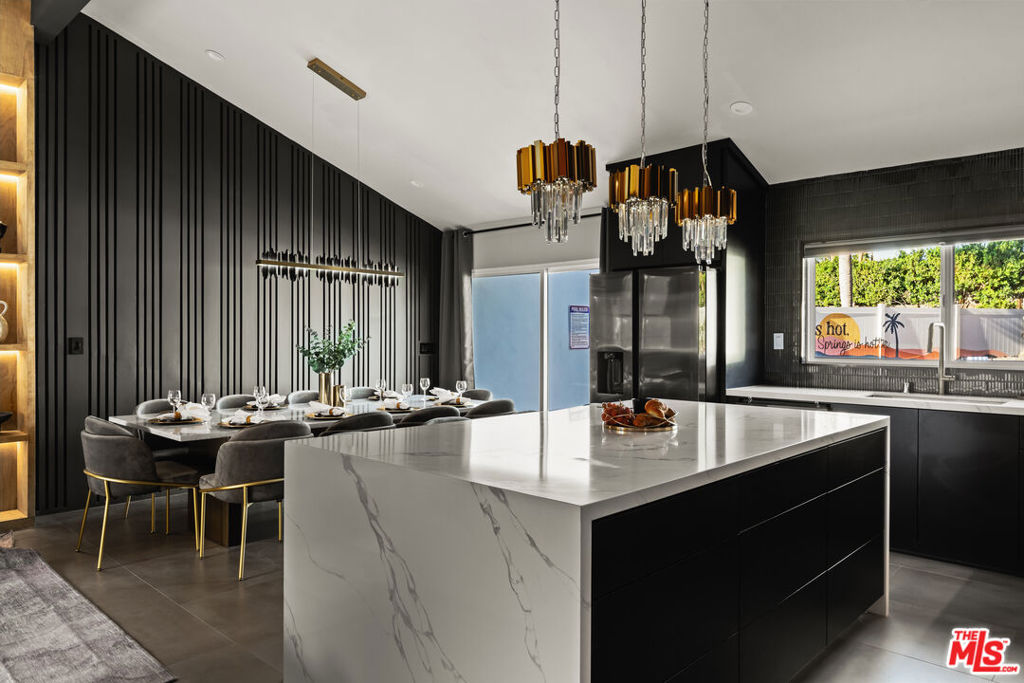 MLS #25614857 image #15