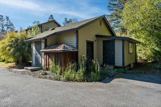 Detail Gallery Image 23 of 35 For 42560 Little River Airport Rd, Little River_1,  CA 95456 - 3 Beds | 2 Baths