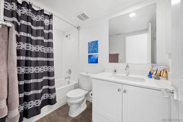 8337 Summit way, San Diego CA: https://media.crmls.org/mediaz/5a54db2c-2625-447a-a92b-9296c3a7b5c5.jpg