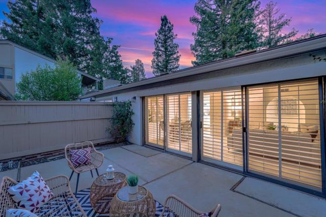 19816 Vineyard Lane, Saratoga CA: https://media.crmls.org/mediaz/5a56bad2-ae18-460b-a570-18f2916dd7b4.jpg