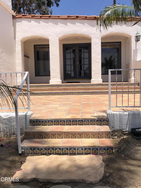 352 Glen Ellen Drive, Ventura CA: https://media.crmls.org/mediaz/5a5726e9-c76c-454d-a859-621a539caf92.jpg
