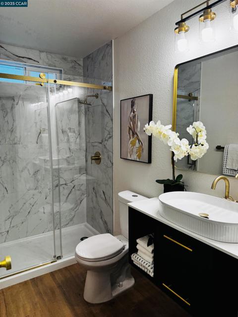 30 Greensboro Way, Antioch CA: https://media.crmls.org/mediaz/5a585f15-ddcc-402e-9277-5218f0dbda15.jpg