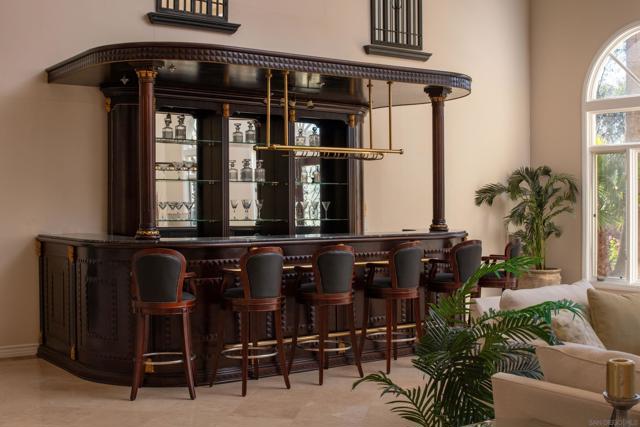 459 Flores De Oro, Rancho Santa Fe CA: https://media.crmls.org/mediaz/5a586b74-8996-4b5f-8c77-2d934eaad4fd.jpg