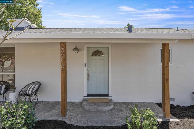 2006 Pleasant Hill Rd, Pleasant Hill, California 94523, 2 Bedrooms Bedrooms, ,1 BathroomBathrooms,Single Family Residence,For Sale,Pleasant Hill Rd,41063344