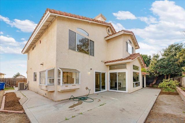 9704 Avenida Ricardo, Spring Valley CA: https://media.crmls.org/mediaz/5a59500b-1c39-49cc-b5dd-714278b93457.jpg