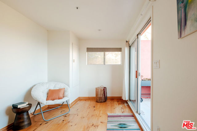 3029 Sequit Drive, Malibu CA: https://media.crmls.org/mediaz/5a595bdf-159f-4323-8e3e-76b36e0587aa.jpg