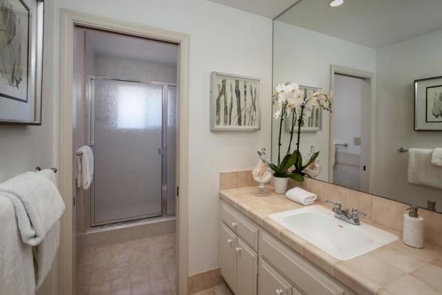 369 Lennox Avenue, Menlo Park CA: https://media.crmls.org/mediaz/5a5a37ed-3bbe-4efd-a251-acf385c89489.jpg