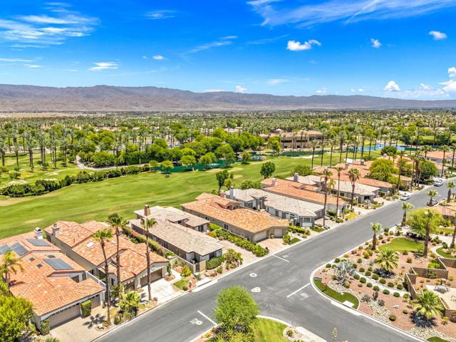 280 Tomahawk Drive, Palm Desert, CA 92211
