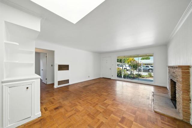 3920 Oneill Drive, San Mateo CA: https://media.crmls.org/mediaz/5a5bab09-763f-47c1-9f89-9dc726706343.jpg