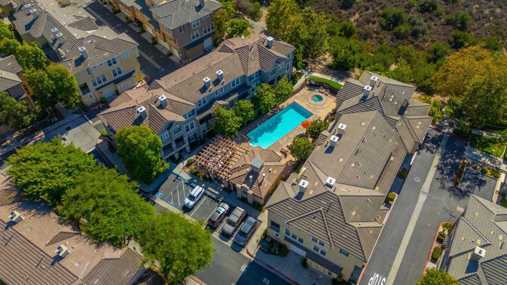 MLS #250043426SD image #23